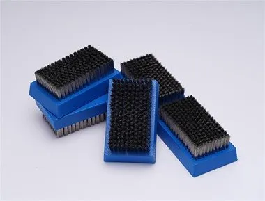Anilox rolikli tozalash cho'tkalari
